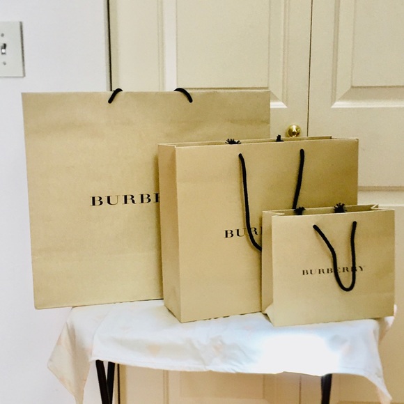 burberry paper bag